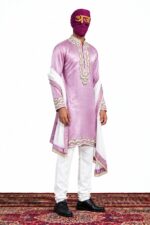 Pyaaz Gulab Silk Kurta Set - Image 4